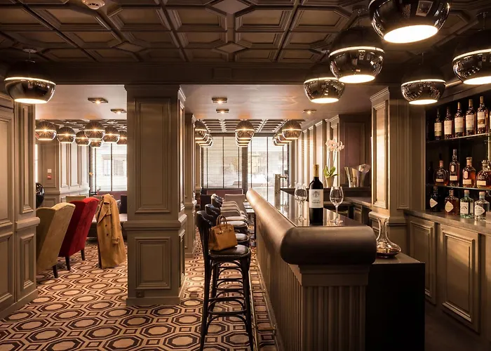 Hotel Le Cinq Hyper - Centre