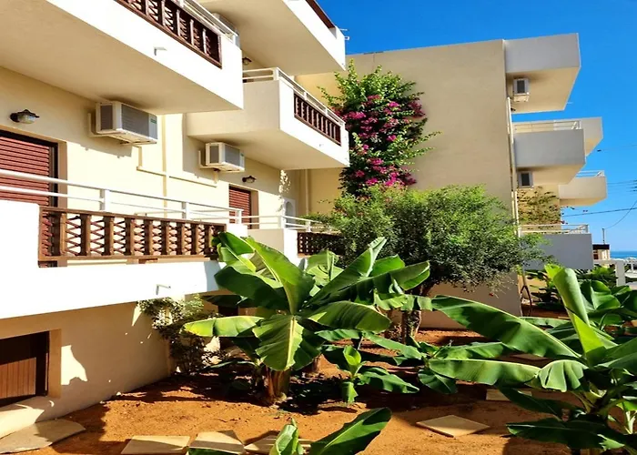 Smaragdine Beach Hotel