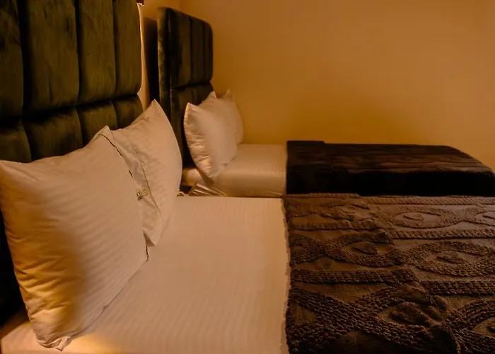 Hotel Green Gold