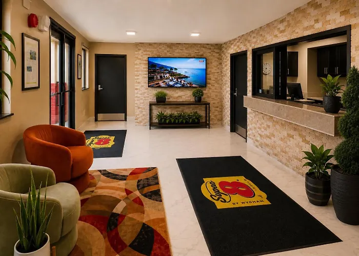 Super 8 By Wyndham Lexington Park/California Area