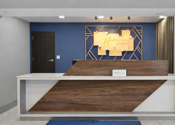 Holiday Inn Express Hotel & Suites Pierre-Fort Pierre By Ihg