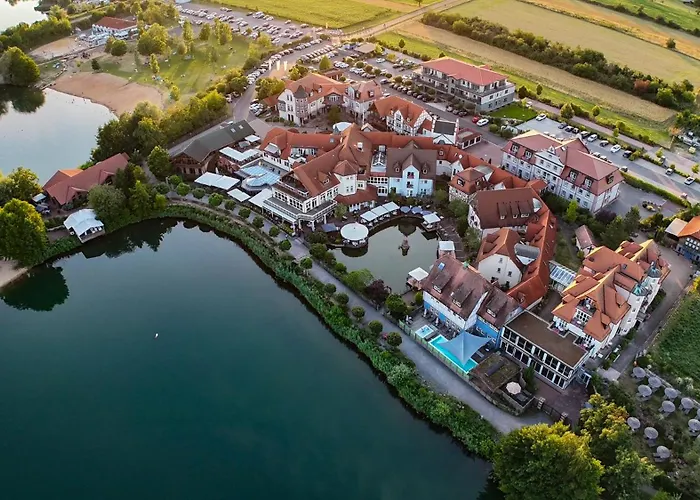 Seehotel Niedernberg - Das Dorf Am See