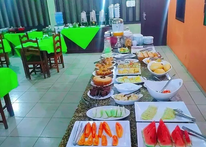 Hotel Jardim Tropical