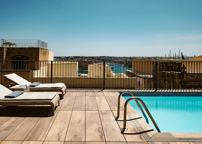 66 Saint Paul'S & Spa