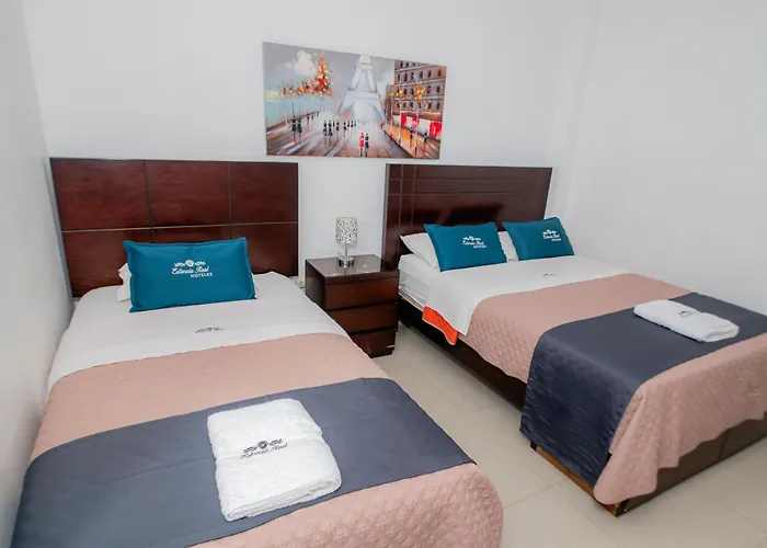 Hotel Estancia Real
