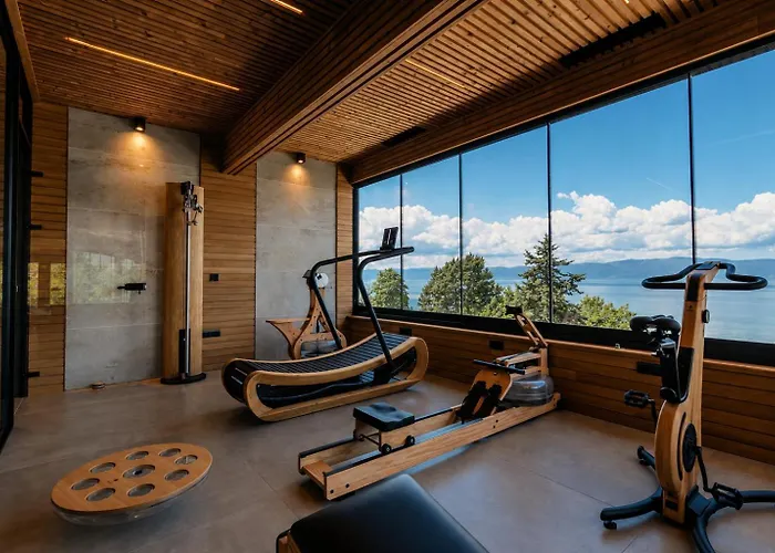 Lago Hotel & Spa - Adult Recommended