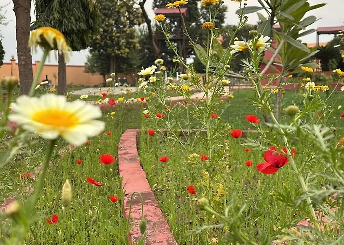 GardenView Hotel&Resort