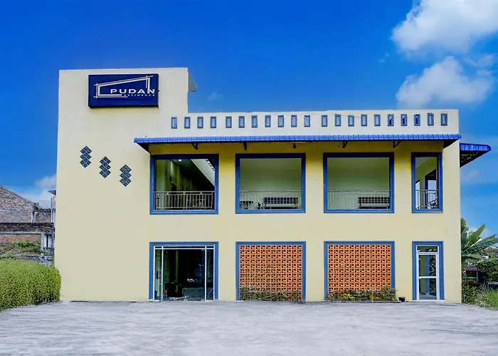Hotel O Balige City Near Tugu Juara Monang