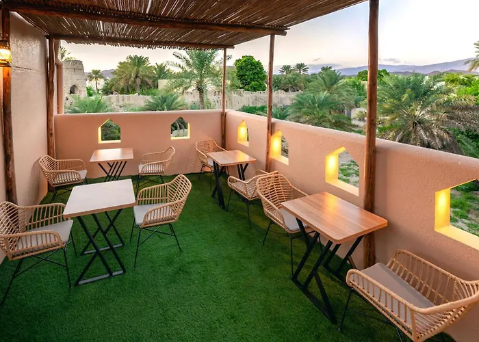 Manazil Inn نزل المنازل