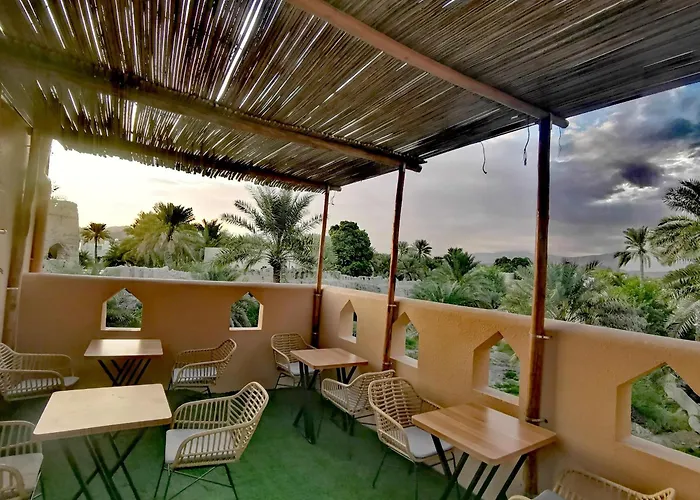 Manazil Inn نزل المنازل