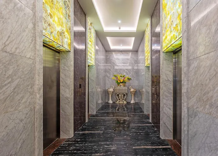 Discovery Hotel Xia Men