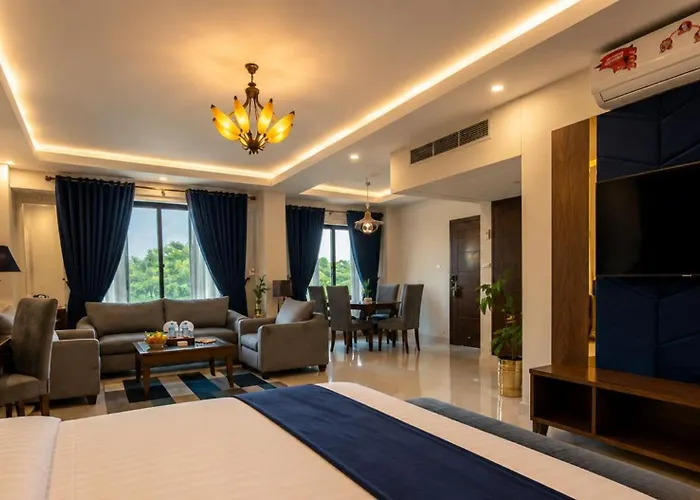Envoy Continental Hotel, Blue Area, Islamabad