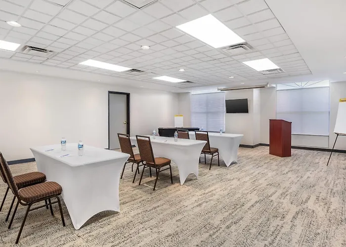 Country Inn & Suites By Radisson, Petersburg, Va