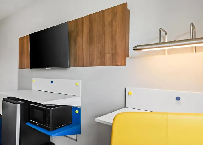 Microtel Inn & Suites By Wyndham Joplin