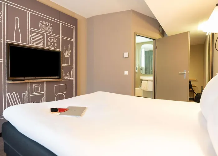 Ibis Geneve Centre Lac