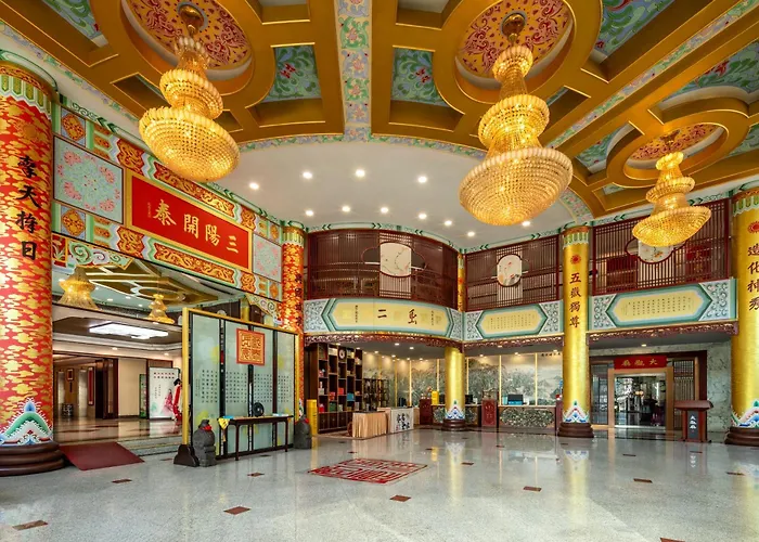 铭座三泰主题文化酒店
