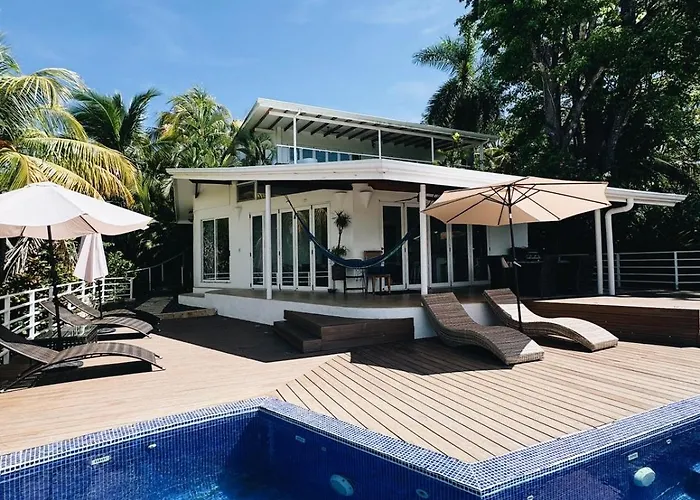 Aves Hotel Montezuma