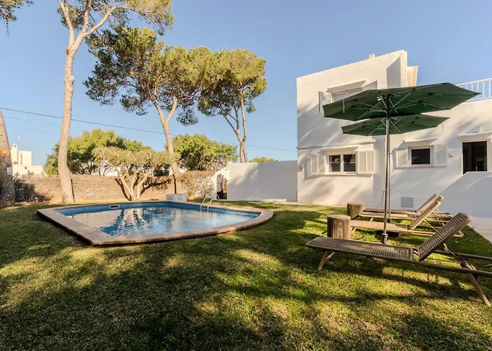 Villa Can Ferrer In The Centre Of Cala Dor