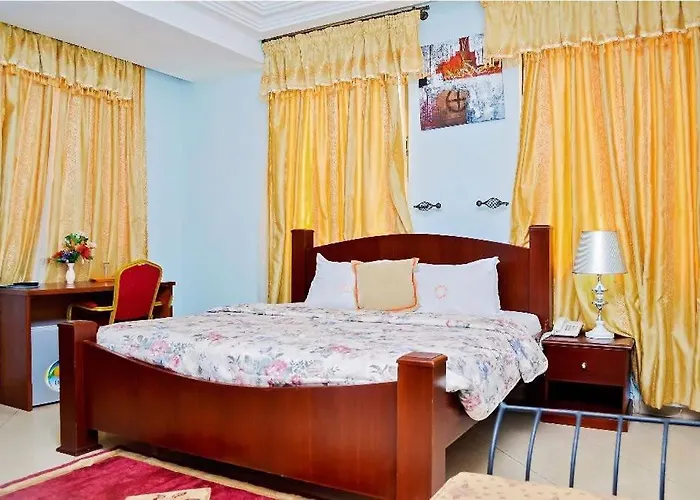 Bethel Heights Hotel