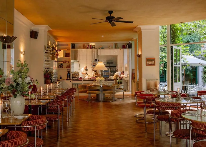 Coco Hotel