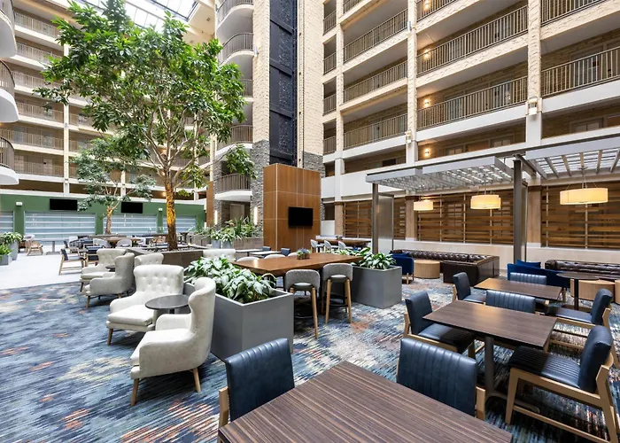 Embassy Suites By Hilton Minneapolis Bloomington Edina
