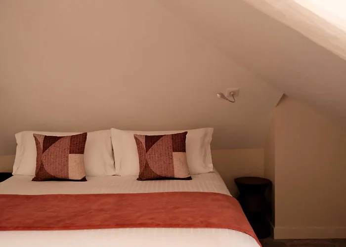 Logis Hotel Et Restaurant La Pension Du Moulin