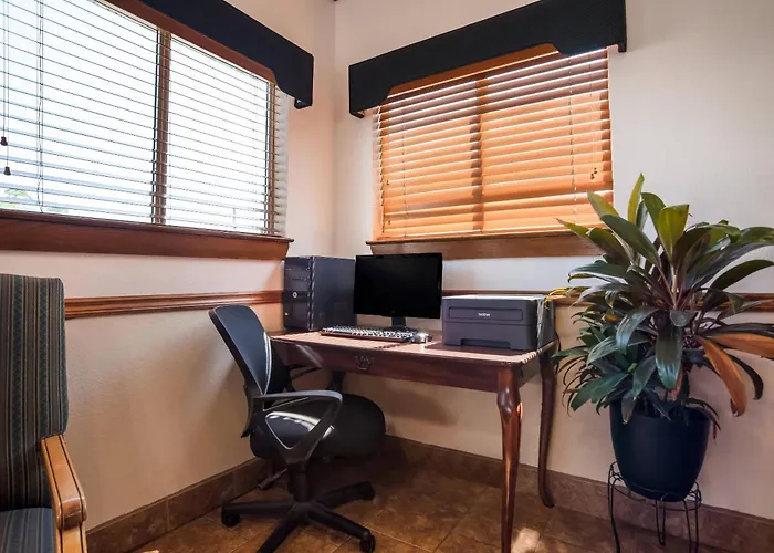 Suburban Studios Biloxi North Area
