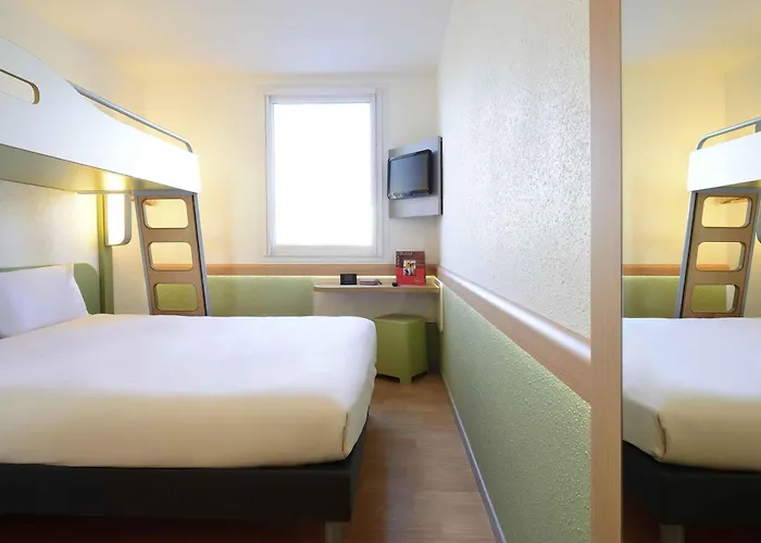 ibis budget Cherbourg - La Glacerie
