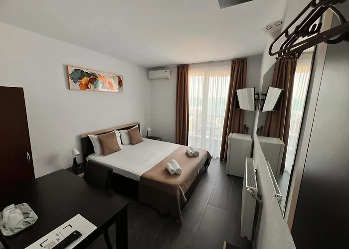 Hotel Cosmos