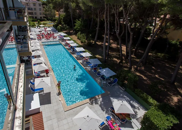 Guya Wave Hotel (Adults Only)