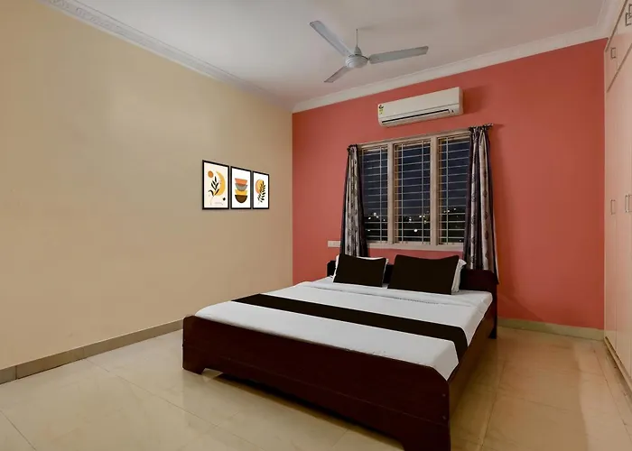 Collection O Bhanugudi Junction Kakinada Formerly Stay Inn Luxury