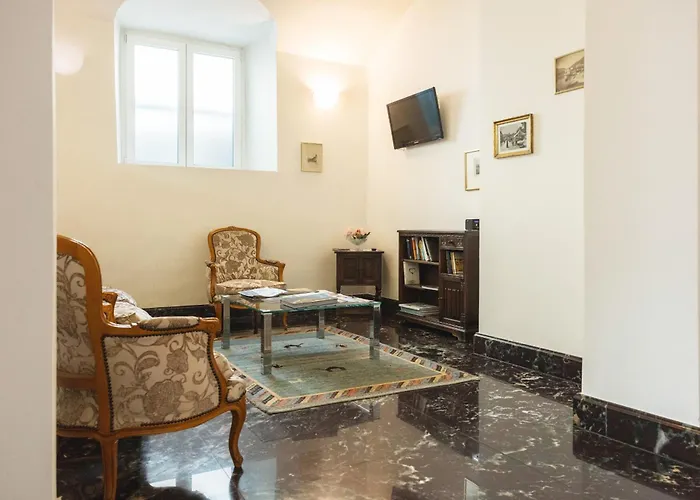 Hotel Rio Garni
