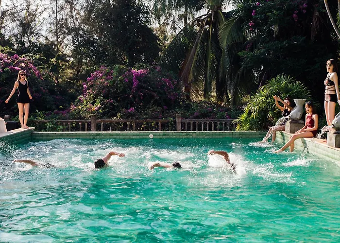 Sanya Yalong Bay Villas & Spa