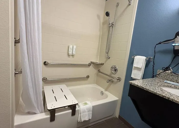 Sleep Inn & Suites Fort Scott
