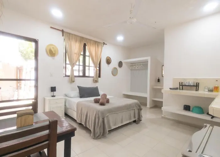 Sirenas Caribbean Rooms Holbox
