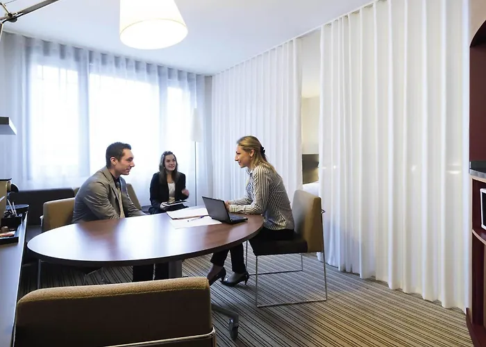 Novotel Suites Paris Montreuil Vincennes
