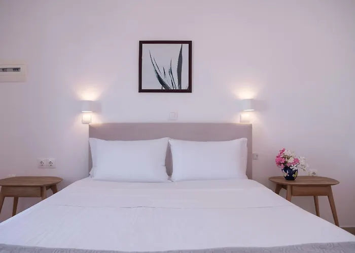 Avra Pension