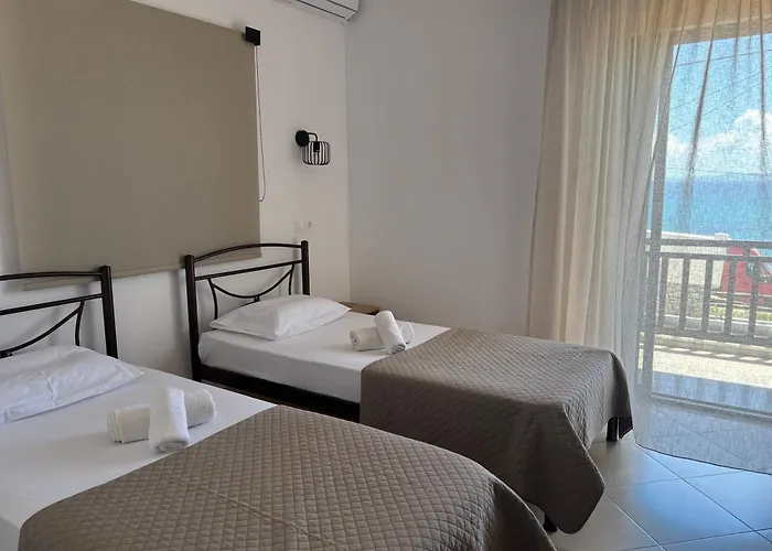 Hotel Avra