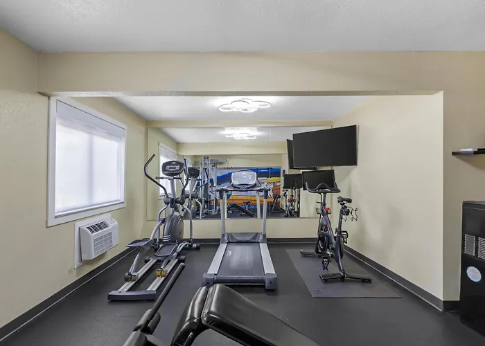 Best Western Plus Altoona Inn
