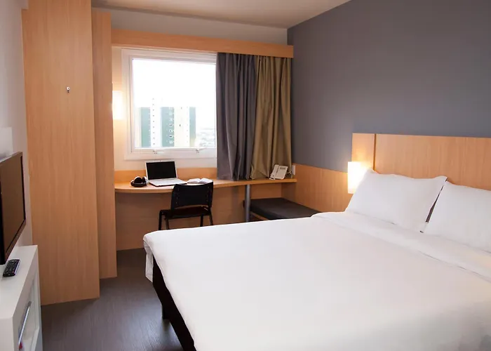 Ibis Cascavel