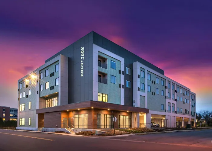 Courtyard By Marriott Eugene Downtown