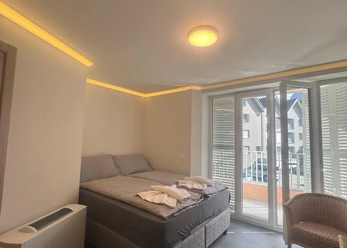City Hotel