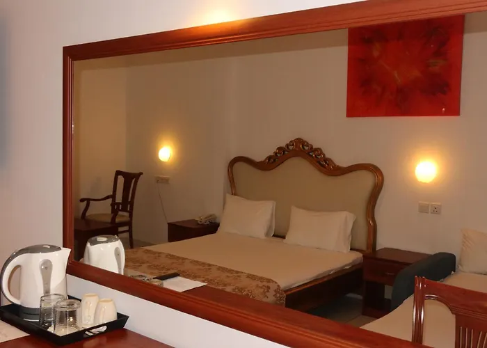 Corfu Hotel