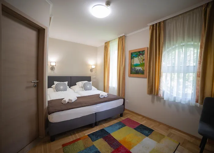 Dom Hotel