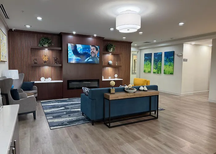 Comfort Inn & Suites Concord - Kannapolis