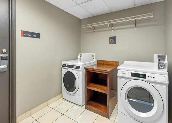 Best Western Plus Georgetown Inn & Suites
