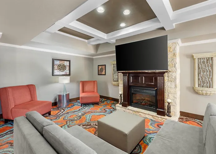 Best Western Plus Georgetown Inn & Suites