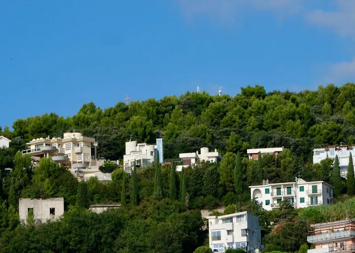 Hotel Maremola