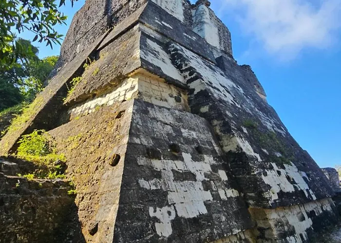 Amina Inn