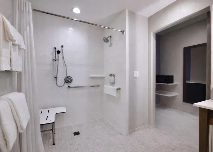 Holiday Inn Express & Suites Spring - Woodlands Area By Ihg